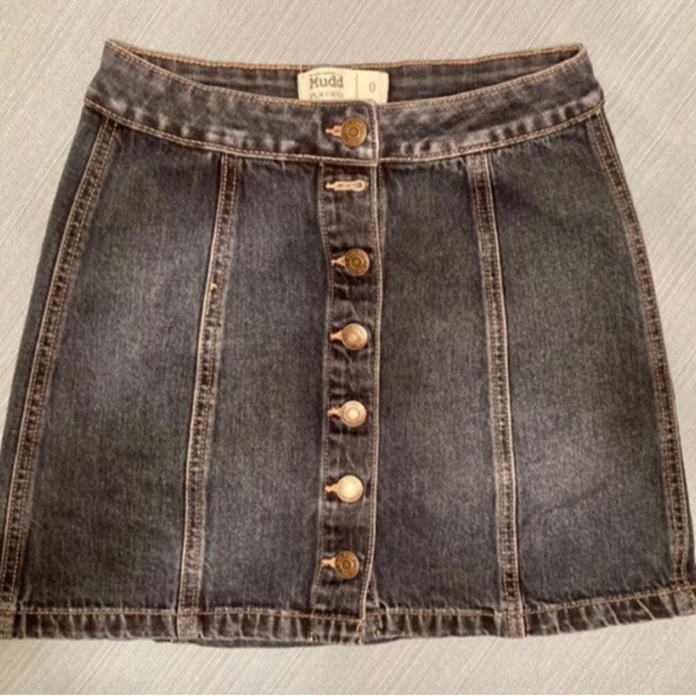 NWOT Mudd button down denim skirt Sz 0